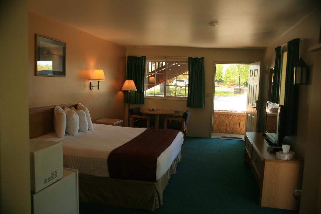 Black Canyon Motel Montrose megye Kültér fotó